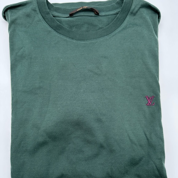 Louis Vuitton LV Tee Shirt Green Size Large 100% Authentic. - Picture 4 of 5